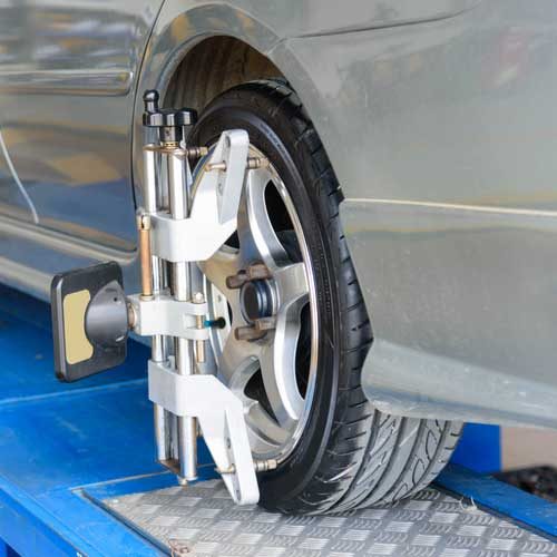 Quantum Motor Services wheel alignment